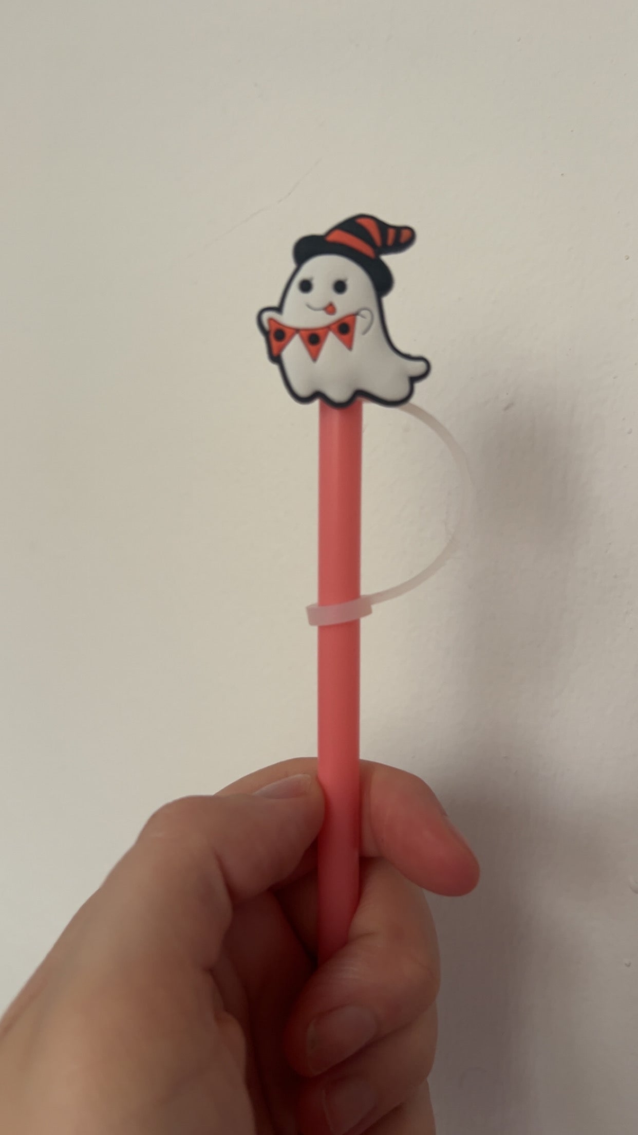 Ghost straw topper